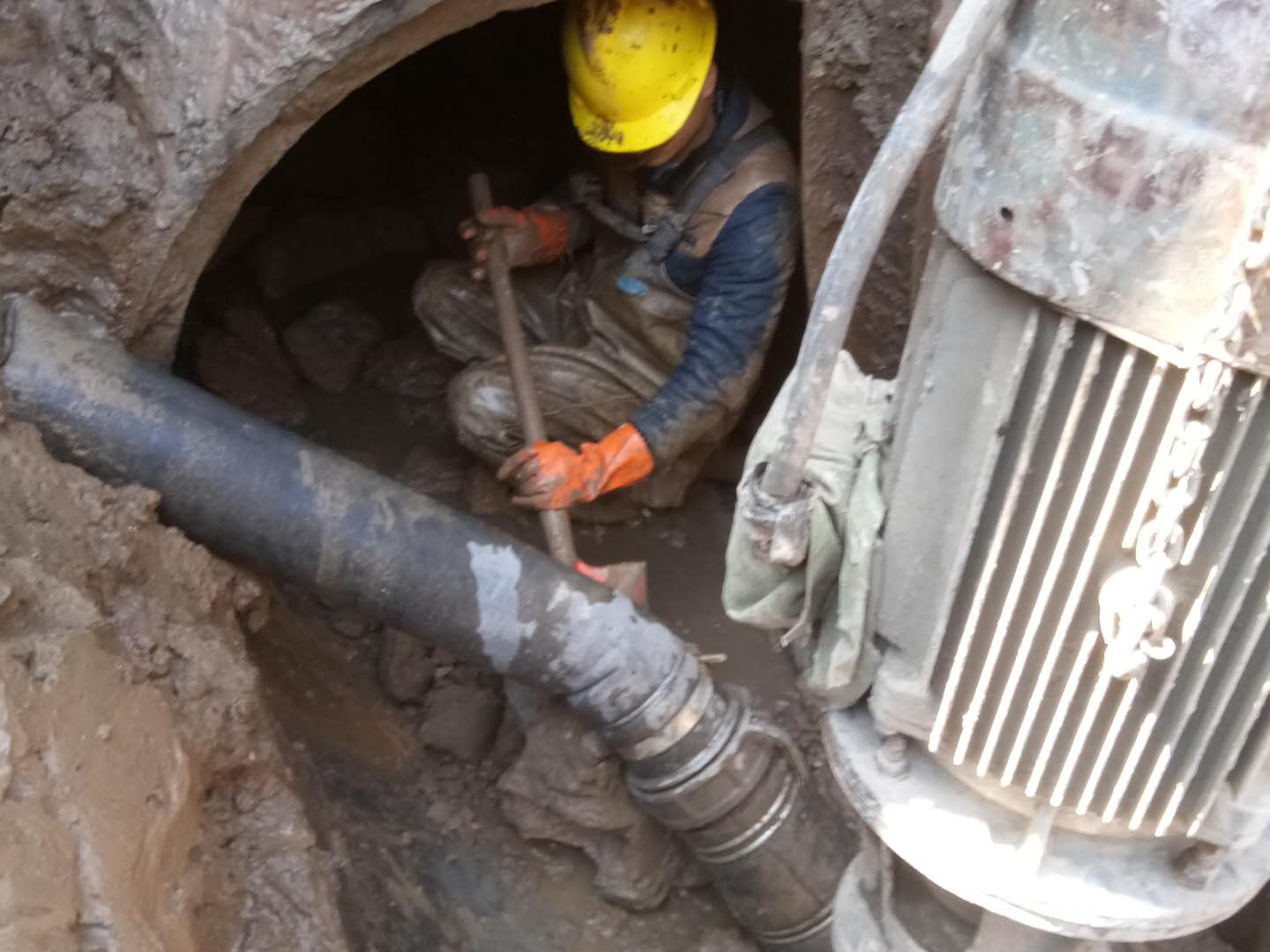 调楼镇管道清淤